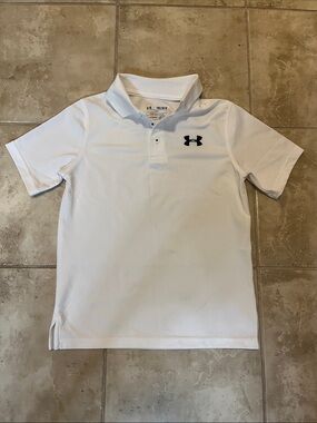 Under Armour Boys White Polo with Black Logo size Youth Medium